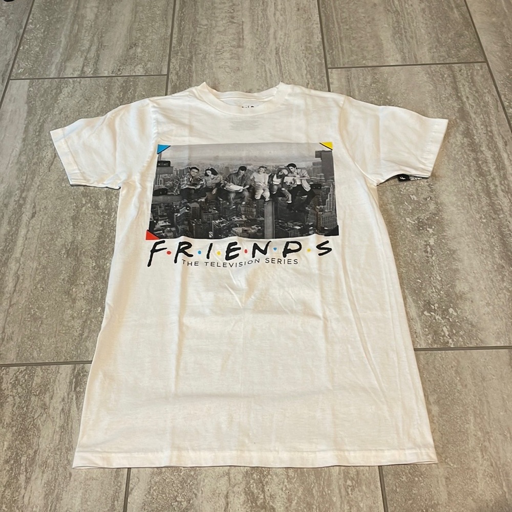 Friends, white small T-shirt with classic print